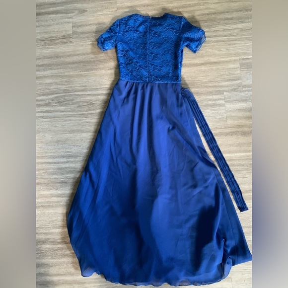 Handmade blue dress with lace bodice and matching belt - Picture 3 of 7